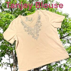 TANJAY SZ:Medium Elegant Cream Embellished Women's V neck short sleeve Top GUC